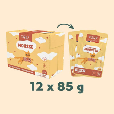 Carton de 12 sachets de 85 g de mousse Ziggy pour chaton stérilisé au poulet, avec un sachet devant le carton